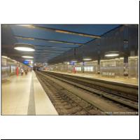2017-04-17 U1 Olympia-Einkaufszentrum 01.jpg